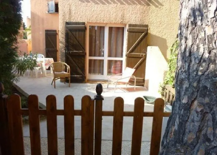 Mitoyenne Dans Calme Avec Piscine Parking - Fr-1-607-33 빌라